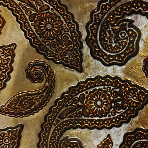 Large 15 inch Paisley Print Bowl - Picture 2 of 5